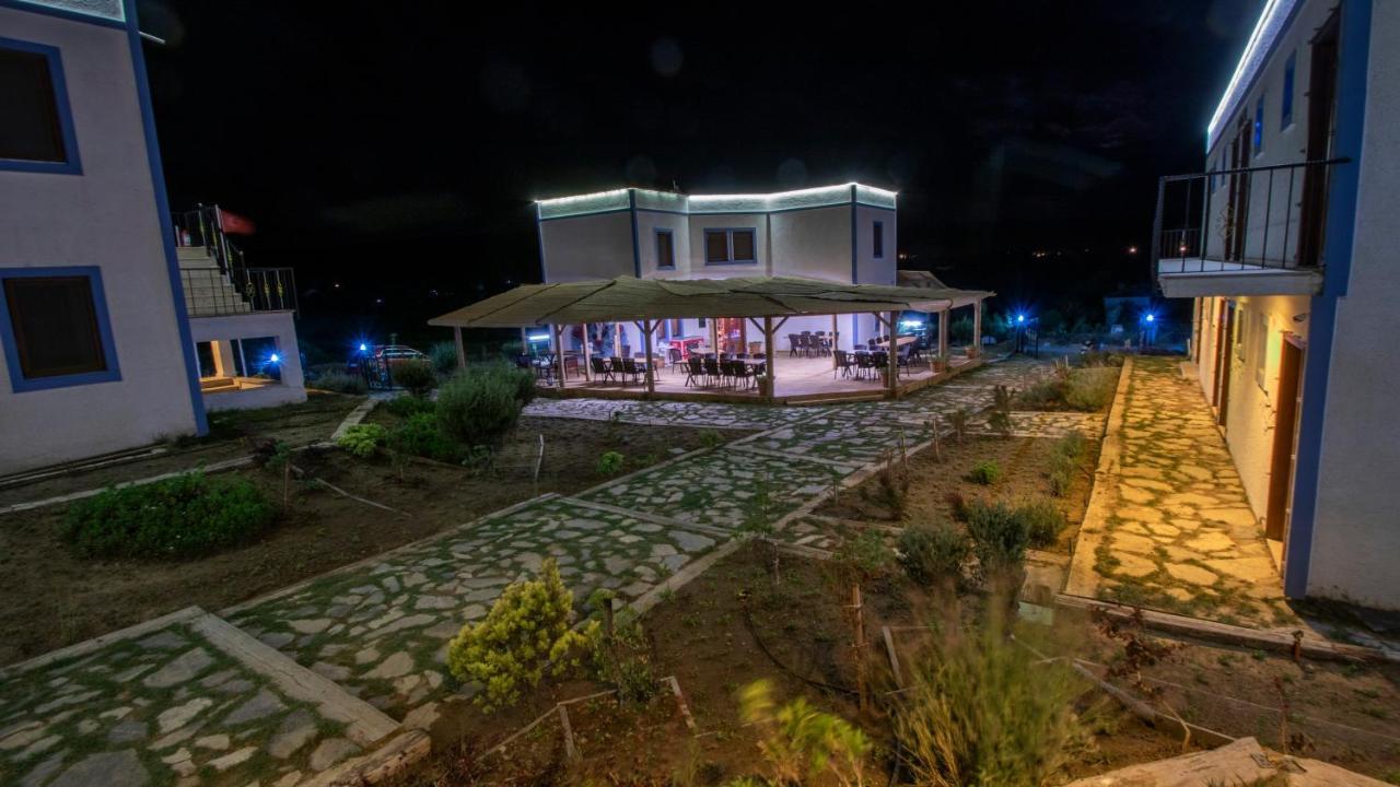 Sukha Inn Hotel & Beach Bozcaada Exterior foto