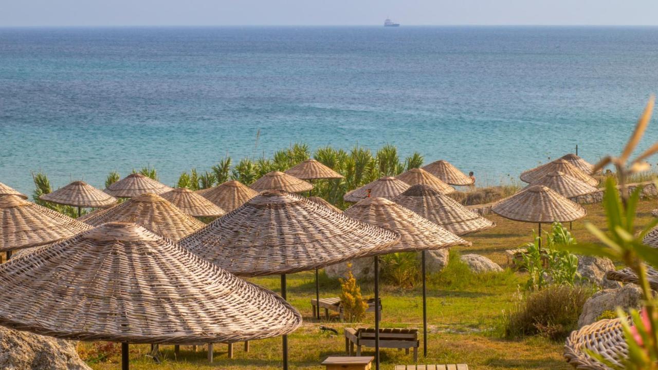 Sukha Inn Hotel & Beach Bozcaada Exterior foto