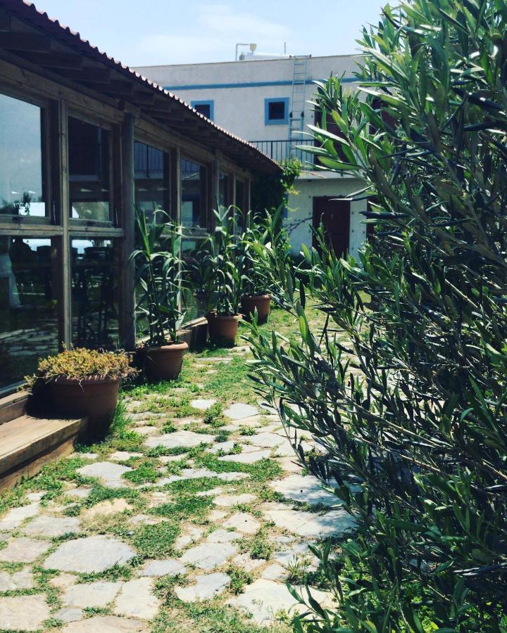 Sukha Inn Hotel & Beach Bozcaada Exterior foto